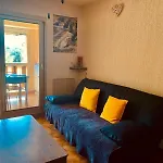 Duplex T3 Facing Coudouliere *